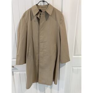 Vintage London Fog Men's Single Breasted Tan Trench Coat - Size 38R
